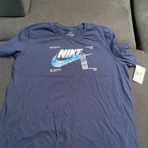 Nike Sportswear Men's T-Shirt